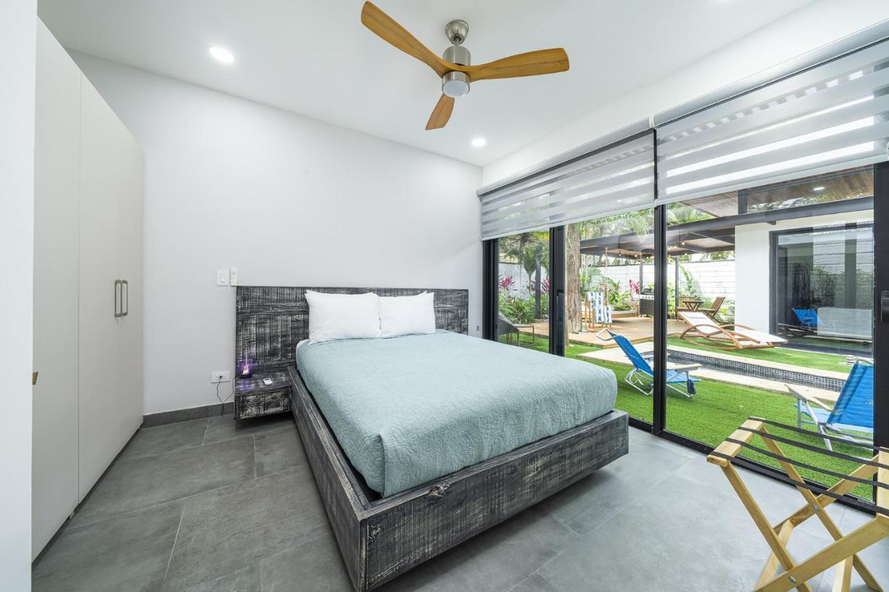 Playa Potrero - New Modern House, Pool In Guitar Shape - Casa Guitarra Vila Exterior foto